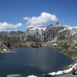 Sabato 7 settembre si pesca sul tratto italiano del Lago del Gran San Bernardo