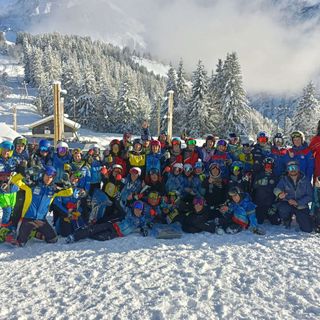 Foto di gruppo per gli atleti a Les Houches