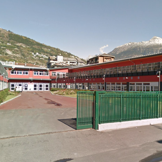 'Inaccettabile liceo Regina Maria Adelaide senza palestra da 16 anni'