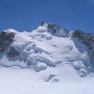 Recuperata la salma dell'alpinista morto sul Mont Maudit