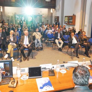 Esponenti politici e del mondo della cultura locale al convegno organizzato all'UniVdA