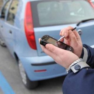 Paga il parcheggio con sei minuti di ritardo: è sanzione. 'Tolleranza zero del Comune di Champorcher'