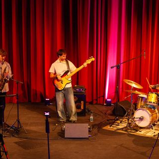 L'esibizione del Peak Trio