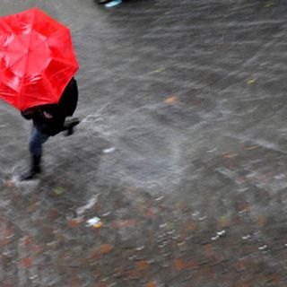 Nuova allerta meteo e sale il rischio valanghe in alcune vallate
