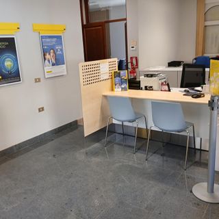 Operativo e riaperto al pubblico il ristrutturato ufficio postale di Perloz