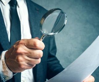 Quando la rettifica è d'obbligo: il giudice Donato Arcieri accusato di corruzione in atti giudiziari