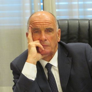 'Ha segnato profondamente la società valdostana'; il Consiglio Valle ricorda Augusto Rollandin