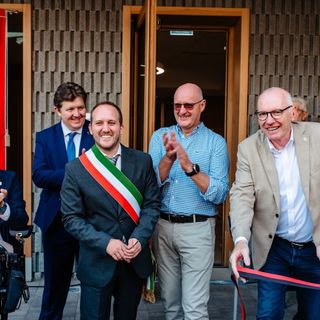 Donnas, inaugurata la nuova Scuola di Vert