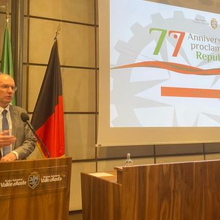 Il Presidente e Prefetto della Regione,  Renzo Testolin