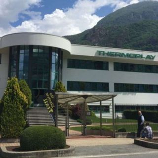 Thermoplay, i sindacati: 'Ridurre gli esuberi e ricollocare i dipendenti'