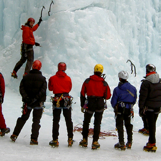 Cercasi ''alpinisti volontari' per aspiranti guide