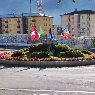 Aosta, avviati interventi autunnali sul verde pubblico: potature, nuove alberature e decoro urbano