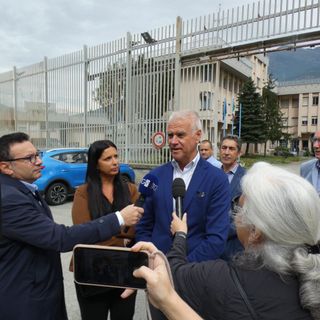 Ministro Zangrillo, 'carcere di Brissogne in evoluzione virtuosa pur con difficoltà'