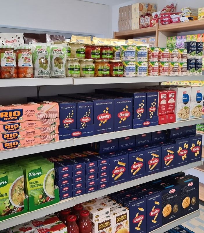Con il fondo 'Pontey per Tutti', aperto in paese un nuovo negozio di alimentari