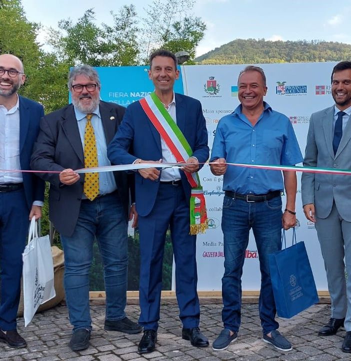 Da sn Roberto Molinaro, Luca Robaldo, Angelo Vaccarezza, Roberto Bodrito, Paolo Bongioanni, Marco Carrel e Marco Zunino