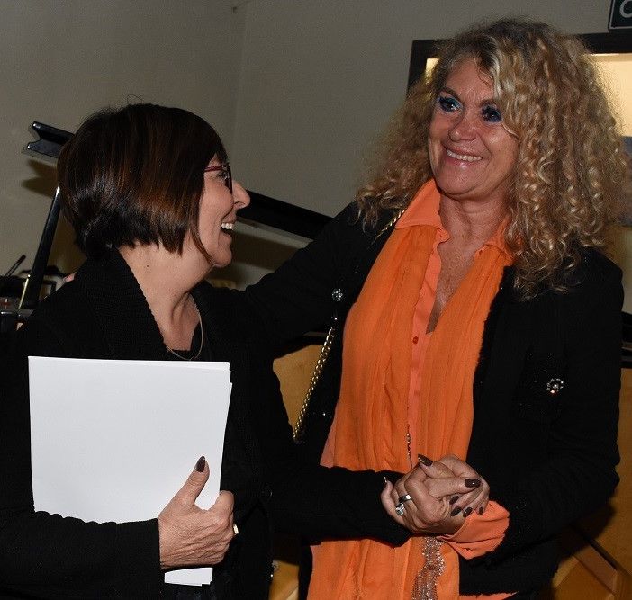 L’assessora comunale alle Politiche sociali, abitative e Pari Opportunità, Clotilde Forcellati e il Direttore Generale della Cogne Acciai Speciali, Monica Pirovano