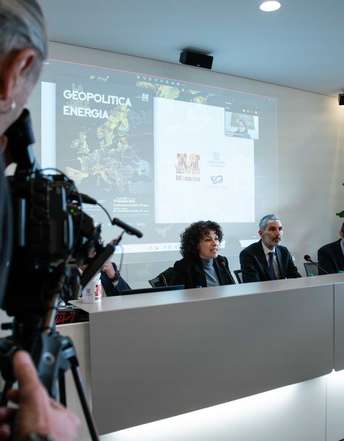 Con Mosaico la Confindustria VdA festeggia i suoi primi 80 anni