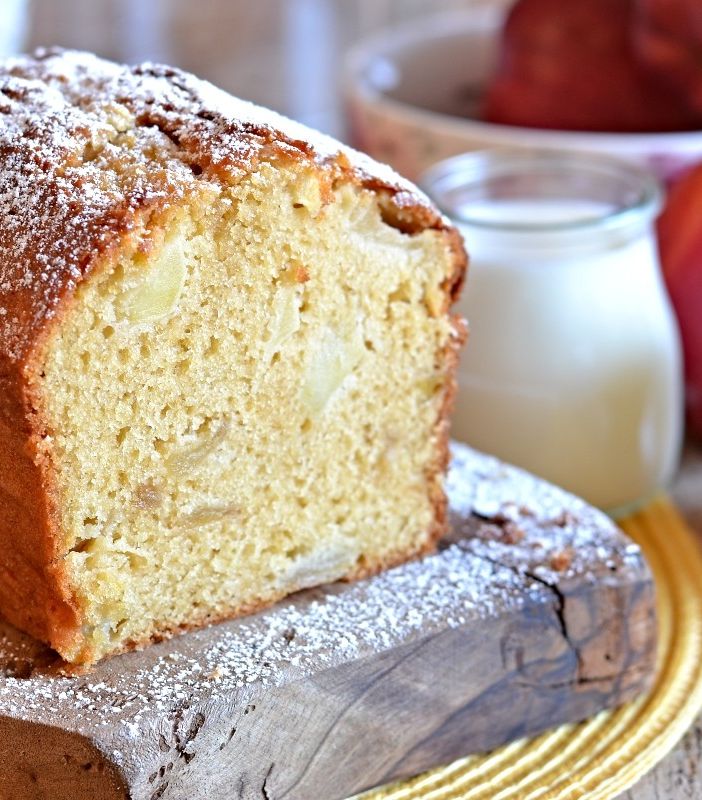 Plumcake allo yogurt e mele; Cinzia Raso e la sua Pagina del Goloso