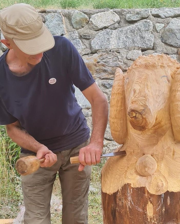 Oyace, con 'Chez Nous' si valorizza l'artigianato di tradizione