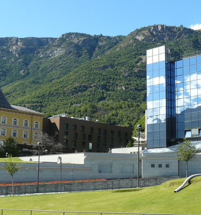 Con il 'Billia Club' il Grand Hotel di Saint-Vincent rilancia e si apre ai valdostani