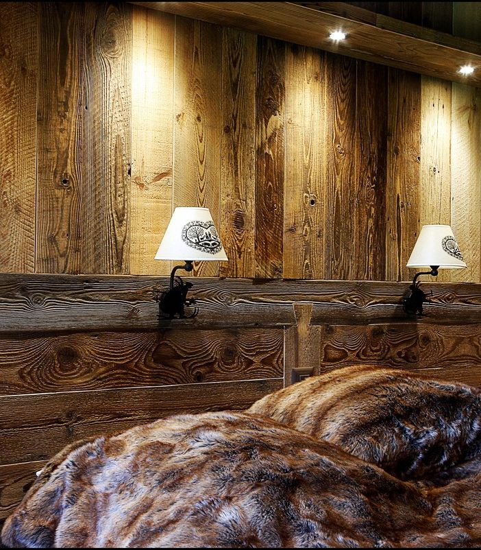 Le Bois en Vallée d’Aoste: L’eccellenza dei rivestimenti in legno, boiseries e porte personalizzate