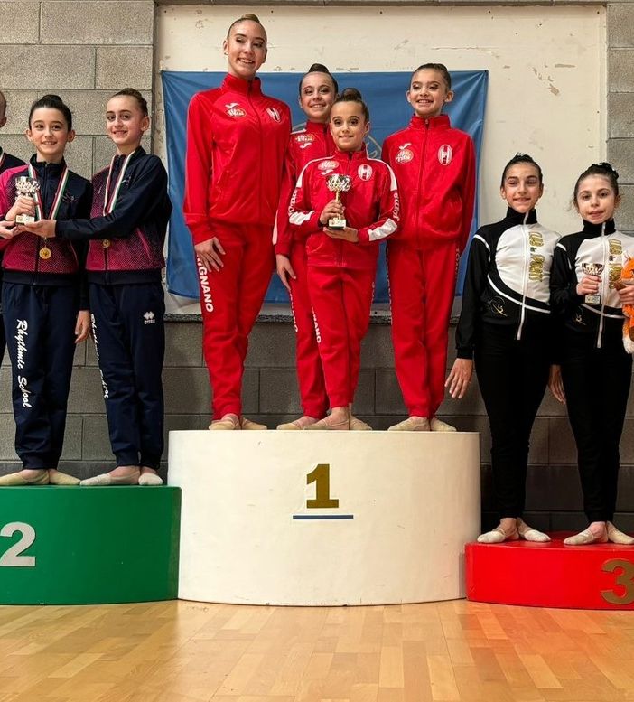 Sul più alto gradino del podio Avallone, Bo, Cuaz e Cairo