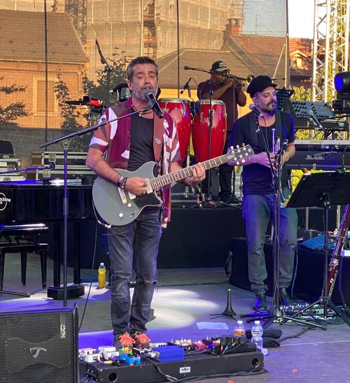 Un successo lungo tre ore il concerto di Daniele Silvestri al Puchoz