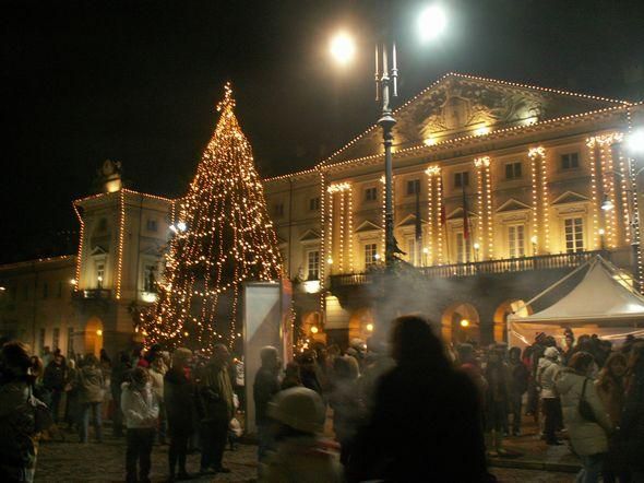 Aosta: Il Comune cerca organizzatori per la festa di Capodanno