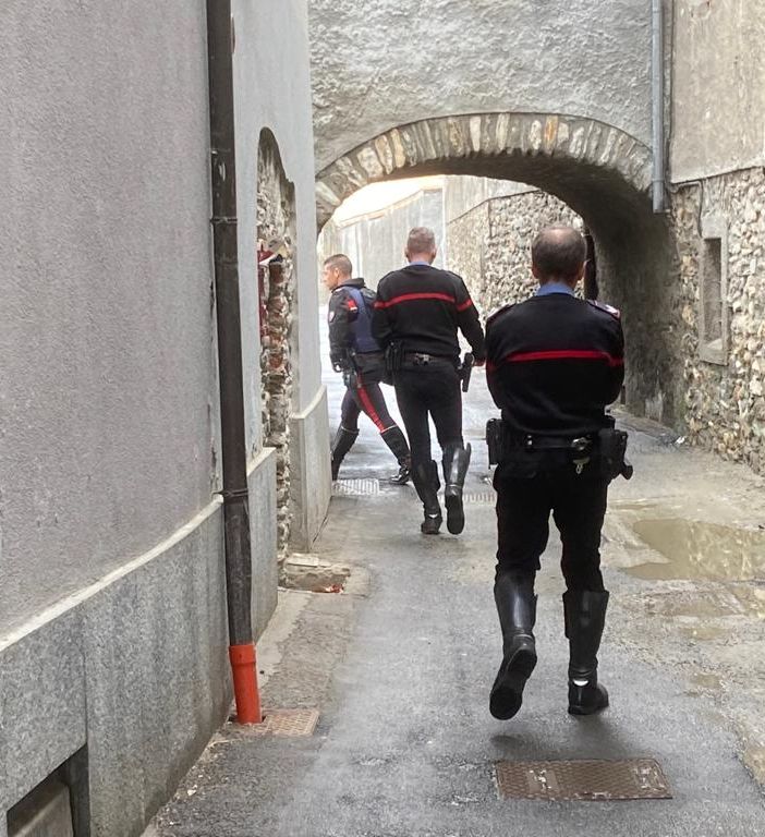 Maltrattamenti alla compagna, ennesimo intervento ad Aosta