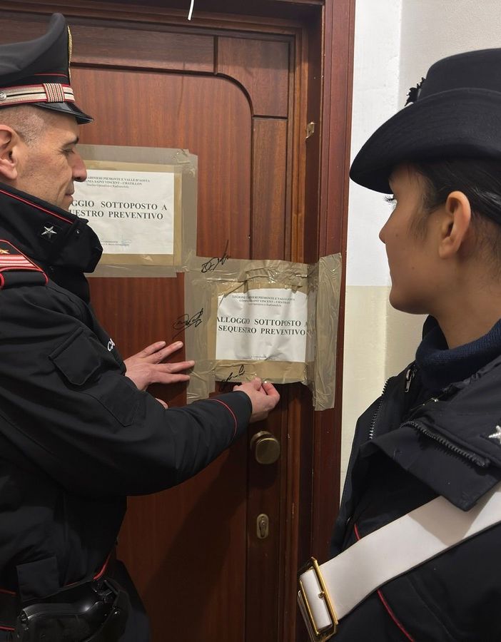 Favoreggiamento della prostituzione, una denuncia e un alloggio sequestrato a St-Vincent