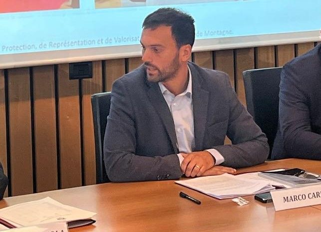 L'assessore regionale all'Agricoltura, Marco Carrel