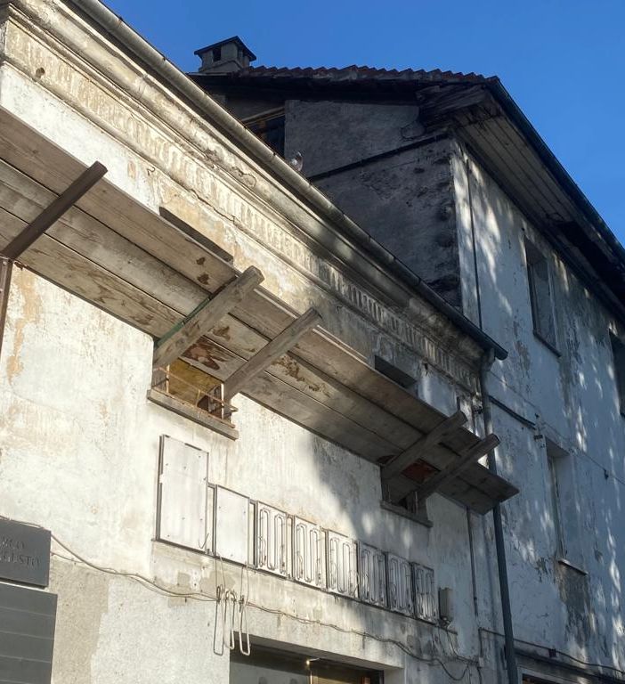 Aosta; sindaco Nuti, 'mani legate su autorizzazione a costruire il condominio all'Arco d'Augusto'
