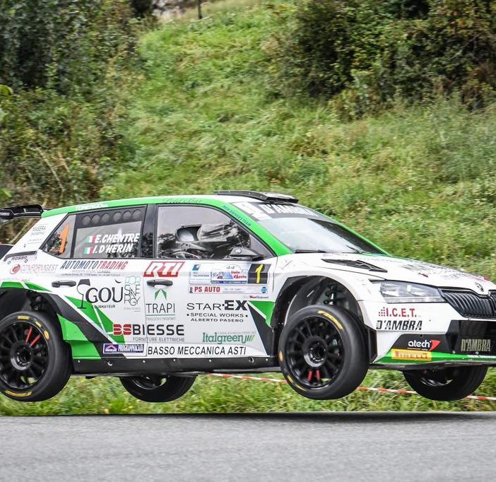La Skoda di Chentre/D'Herin (foto da pagina FB del Rally VdA)