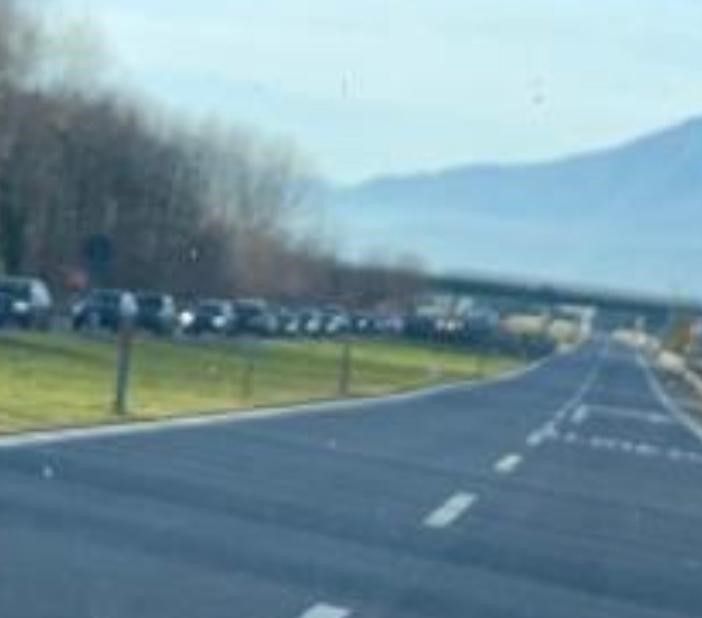 'Per ridurre code in autostrada la domenica, uno sconto del 50% a chi parte il lunedì'