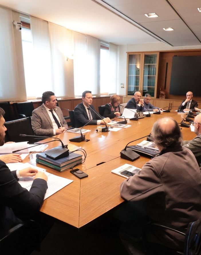 Per assessore Sanità più luci che ombre nella gestione delle urgenze in Valle