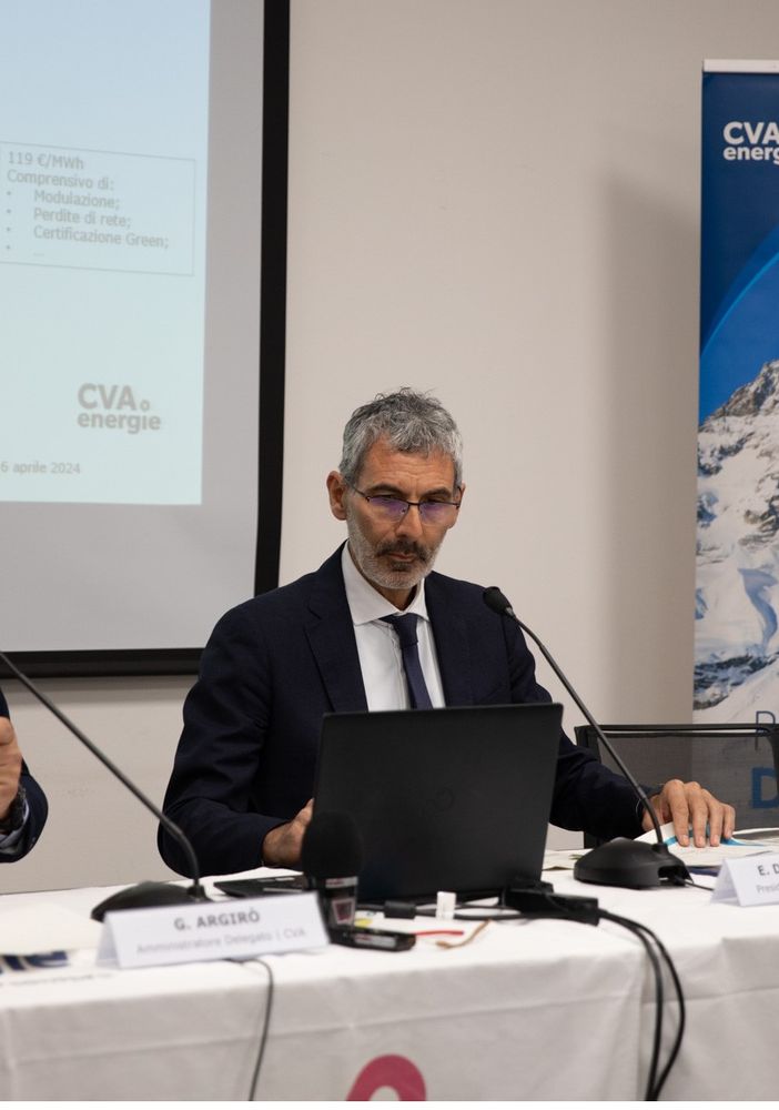 Da sn l'ad di Cva spa, Giuseppe Argirò e il direttore generale della Compagnia, Enrico De Girolamo