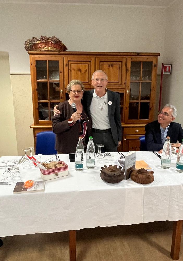 Da sn Alessandro Fusaro, Maria Grazia Vacchina, don Dante Carraro, Giovanni Donati e Stefano Durando