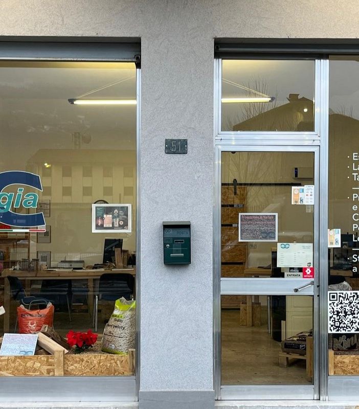 Tre sacchi di pellet gratis ogni 10 acquistati a prezzo ribassato! Ecco la nuova campagna di cc-FactoryEnergia VdA