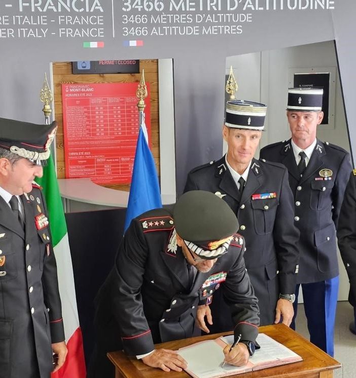 Migliore prevenzione e controllo con le pattuglie miste carabinieri/gendarmi alle frontiere alpine