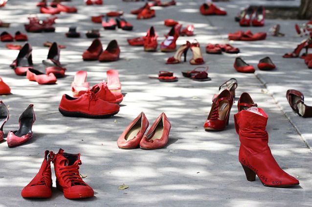 Femminicidio, flash mob in piazza Chanoux ad Aosta