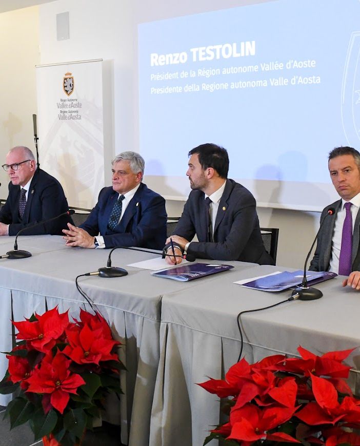 Giunta Testolin, 'stiamo dando un futuro al sistema Valle d'Aosta