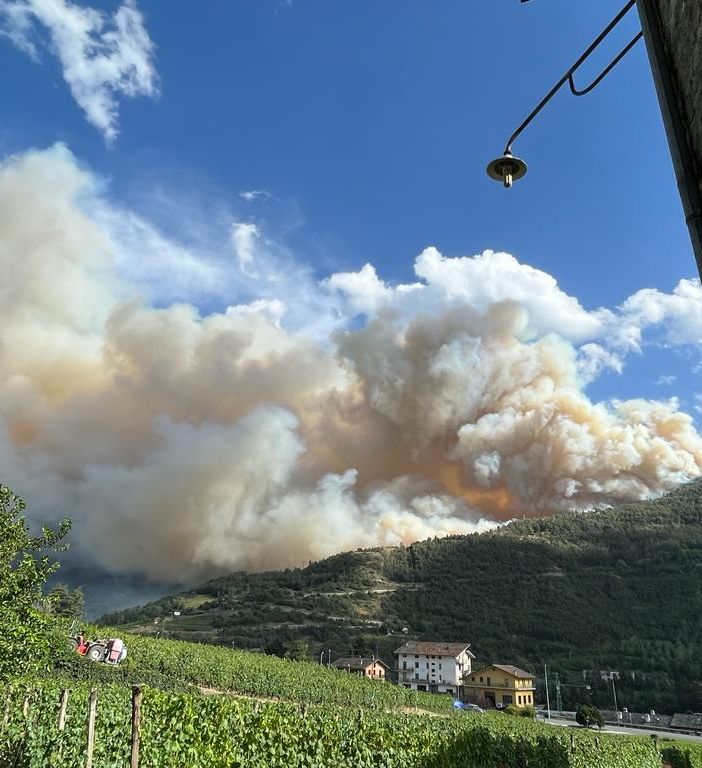 Incendio Aymavilles, gli indagati sono 11 ma l'inchiesta prosegue serrata