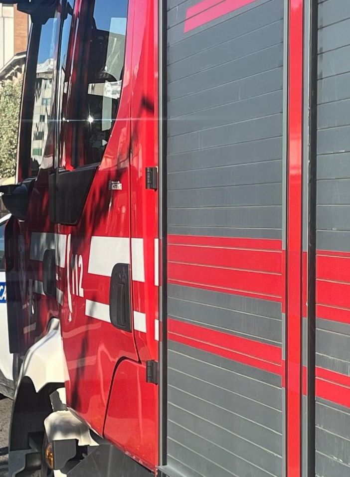 Aosta, auto contro moto, un ferito