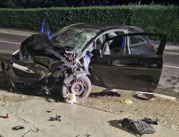 Continui incidenti al bivio tra Nus e Fenis ma la rotatoria resta un fantasma