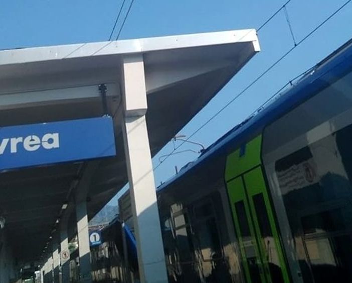 Violenze lungo la tratta ferroviaria Aosta-Ivrea, chieste azioni a tutela dei viaggiatori