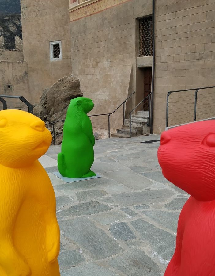 Le marmotte della Cracking art in mostra in Valle
