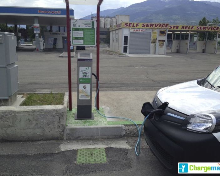 Resterà chiuso per mesi l'unico distributore di metano per auto in Valle