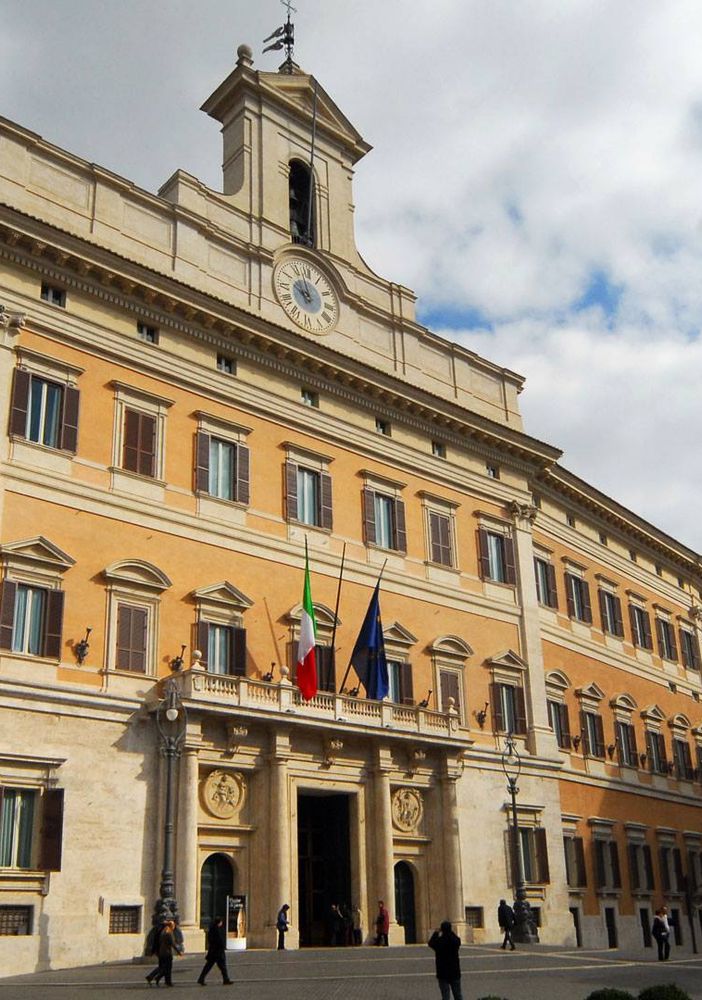 Montecitorio assume 100 Assistenti e 25 Consiglieri parlamentari