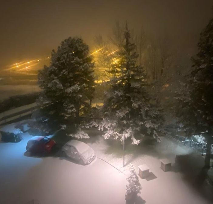 Nevica su Aosta e su tutta la Valle