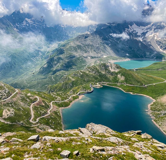 Il Parco del G.Paradiso sospende la mobilità sostenibile al Nivolet